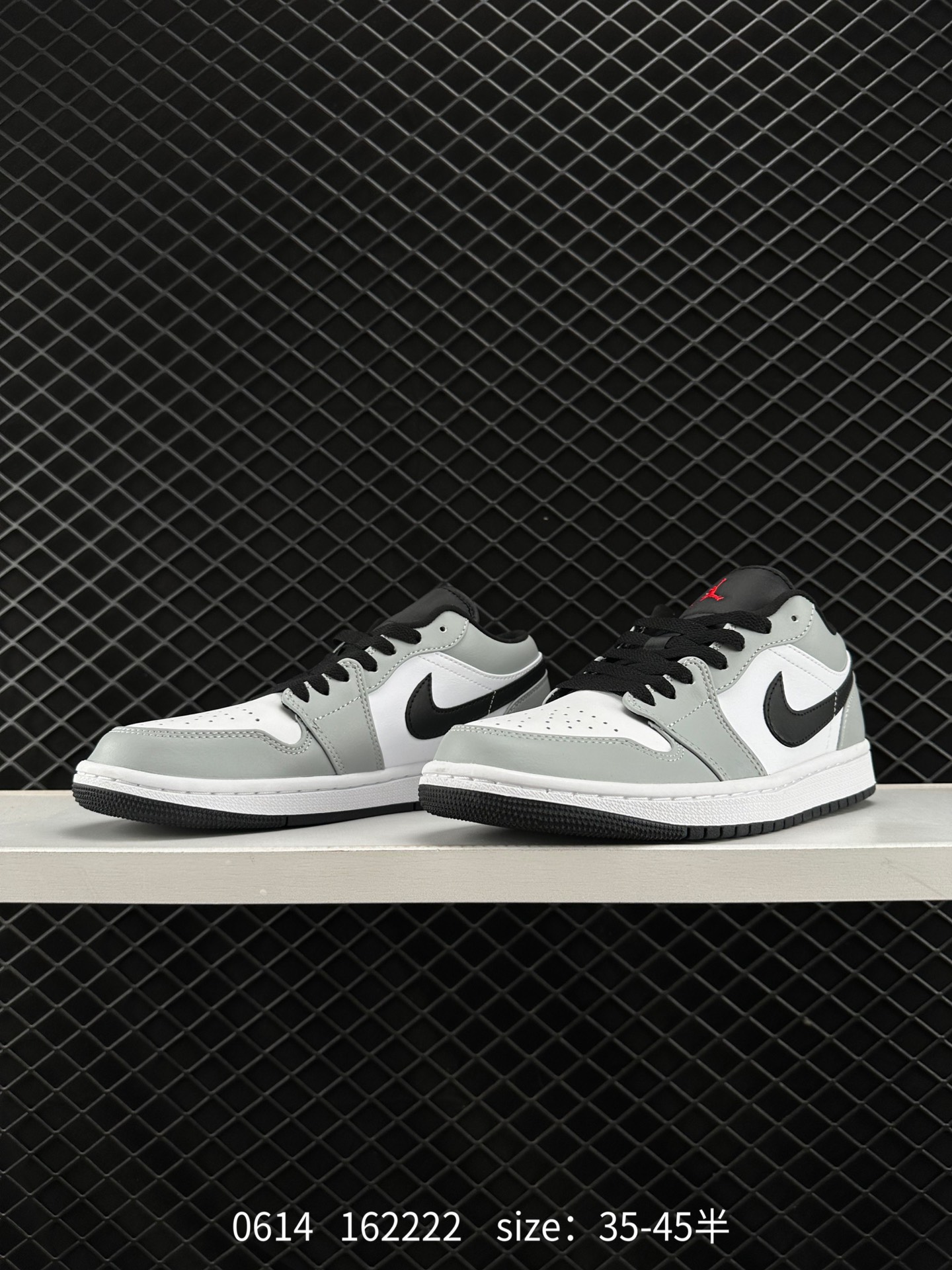 Air Jordan 1 Low AJ1